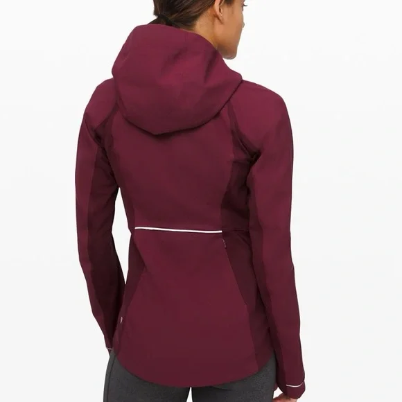 Lululemon Cross Chill Performance Jacket Deep Ruby - Picture 2 of 13